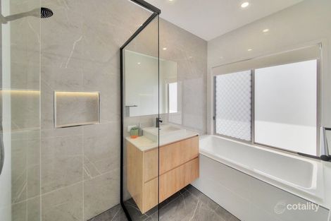 Property photo of 39 Expedition Road Yarrabilba QLD 4207