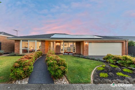 Property photo of 23 Hedgeley Drive Berwick VIC 3806