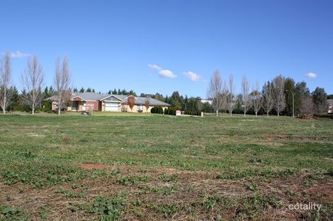 15 Elizabeth Dr, Lake Wyangan, NSW 2680