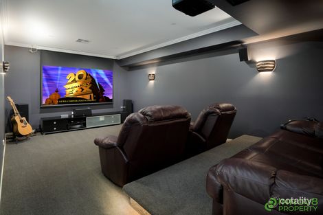 27 Pardalote Pl, Cashmere, QLD 4500