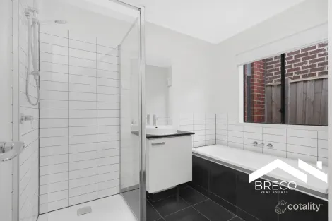 Property photo of 16 Jacka Street Mickleham VIC 3064