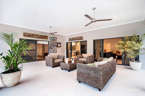 Property photo of 3 Weld Crescent Smithfield QLD 4878
