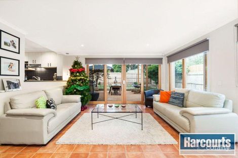 Property photo of 15 Sandhurst Road Wantirna VIC 3152