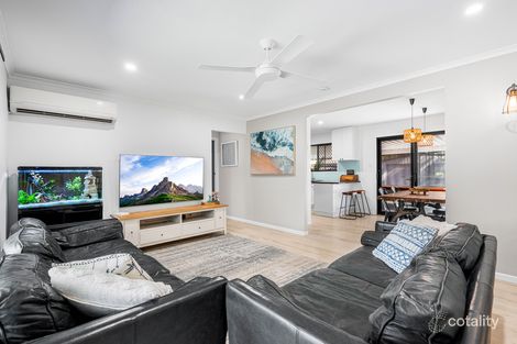 Property photo of 24 Pitt Road Birkdale QLD 4159