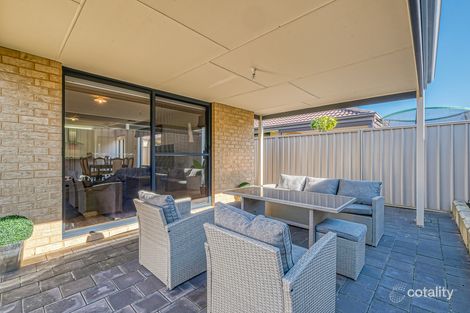 Property photo of 28 Kooya Way Wattle Grove WA 6107