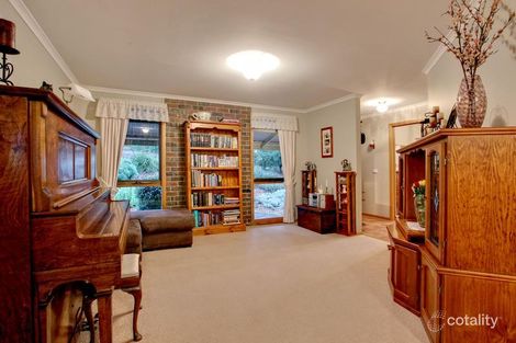 Property photo of 13 Majestic Drive Emerald VIC 3782