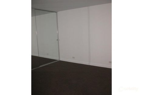 Property photo of 2403/7 Katherine Place Melbourne VIC 3000