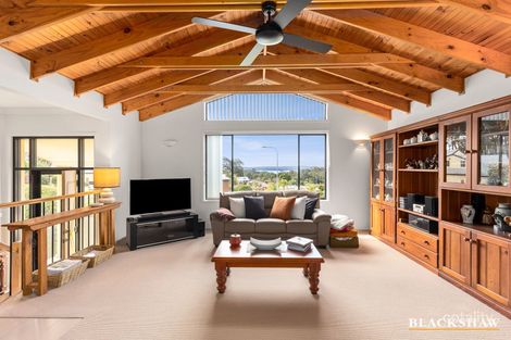 Property photo of 17 Poole Place Sunshine Bay NSW 2536