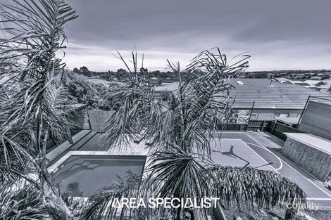 Property photo of 128 Livingstone Boulevard Pakenham VIC 3810