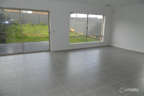 Property photo of 20 Adriatic Way Pakenham VIC 3810