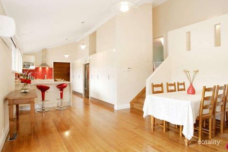 Property photo of 2 Paltara Court Eltham VIC 3095