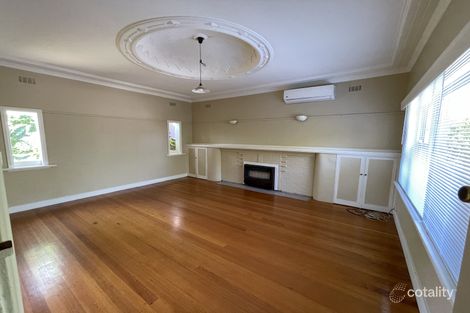 Property photo of 31 Ferntree Gully Road Oakleigh VIC 3166