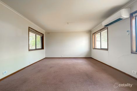 Property photo of 6 Ray Court Donald VIC 3480