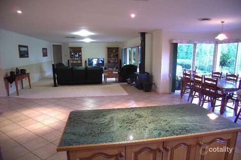 Property photo of 34 Arcadia Downs Drive Kialla VIC 3631