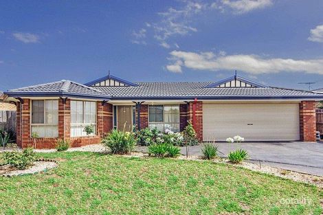 8 Lord Nolan St, Kurunjang, VIC 3337