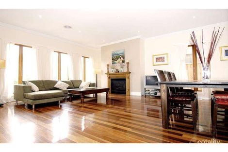 Property photo of 13 Oberon Way Newport VIC 3015