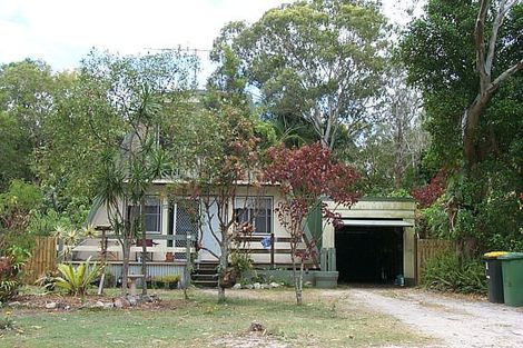 27 Santa Monica Ave, Coolum Beach, QLD 4573