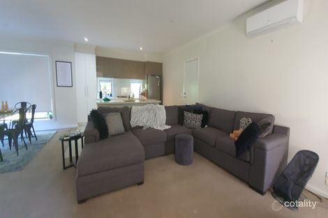 Property photo of 2/301 Jells Road Wheelers Hill VIC 3150