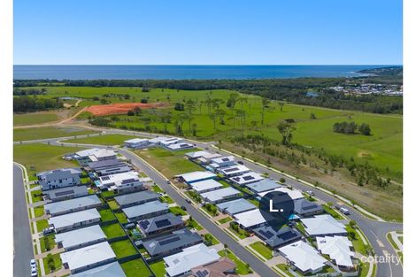 4 Antilles Way, Lake Cathie, NSW 2445