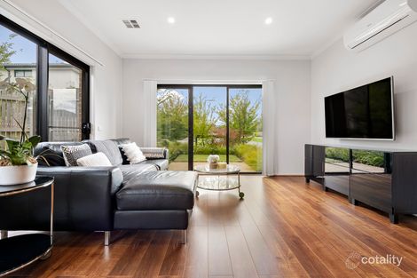 Property photo of 1/10 Redgum Avenue Carrum Downs VIC 3201