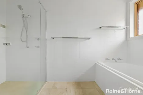 Property photo of 56 Mitre Street Bathurst NSW 2795