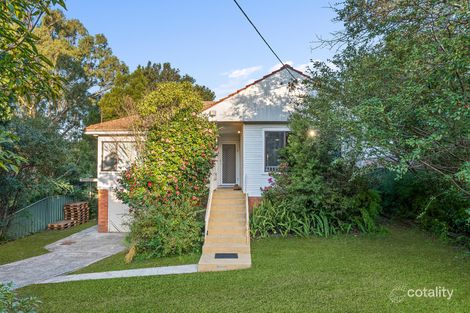 1 Pooraka Ave, West Wollongong, NSW 2500