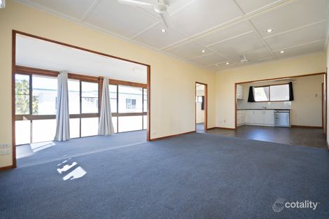 Property photo of 2 Wainwright Street Svensson Heights QLD 4670