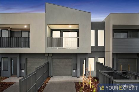 3 Rhynhurst St, Clyde North, VIC 3978