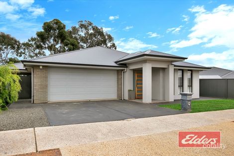 Property photo of 23 Roxburgh Crescent Blakeview SA 5114