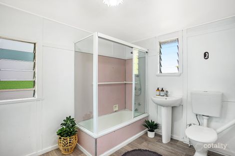 Property photo of 12 Bracher Street Wandal QLD 4700