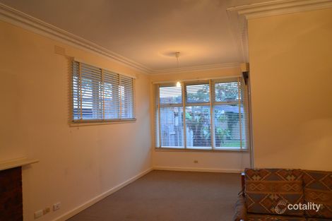 Property photo of 8 Panoramic Grove Glen Waverley VIC 3150