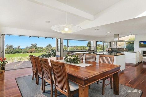 Property photo of 137 North Kiama Drive Kiama Downs NSW 2533