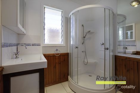 Property photo of 18 Crawford Road Wynnum West QLD 4178