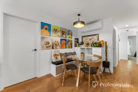 Property photo of 2/16 Wembley Grove McKinnon VIC 3204
