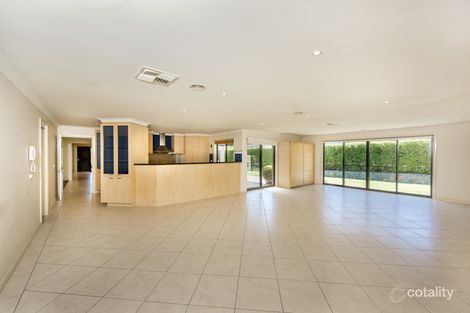 Property photo of 7 Wendy Ey Place Nicholls ACT 2913