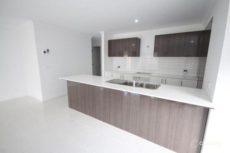 Property photo of 23 Leyland Drive Narre Warren South VIC 3805