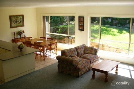 Property photo of 16 Melville Place Tatton NSW 2650