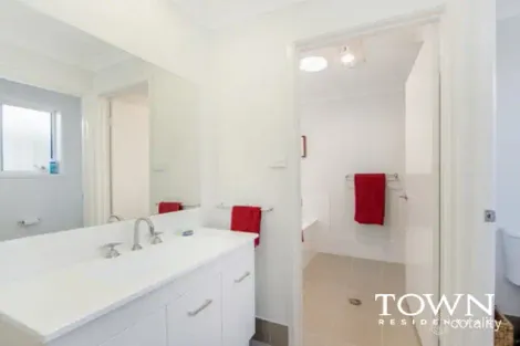 Property photo of 97 Wunderly Circuit Macgregor ACT 2615