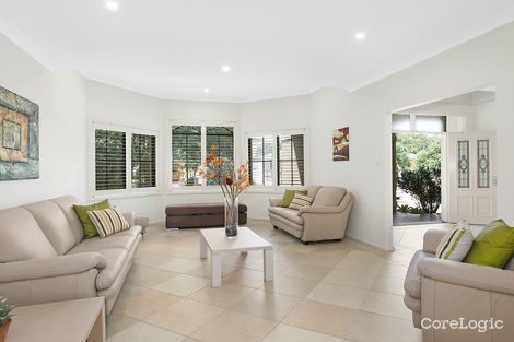 Property photo of 10 Pipersbrook Crescent Bella Vista NSW 2153