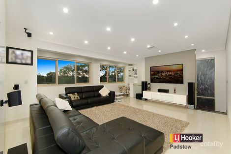 Property photo of 35 Clair Crescent Padstow Heights NSW 2211