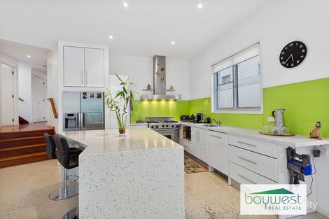 Property photo of 620 Esplanade Mornington VIC 3931