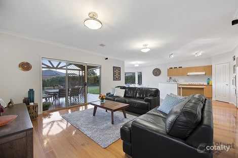 Property photo of 9 Daisy Drive Bundoora VIC 3083