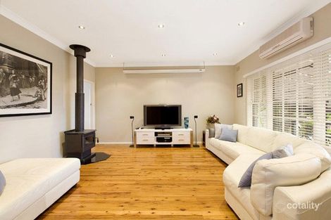 Property photo of 33 Milburn Place St Ives Chase NSW 2075