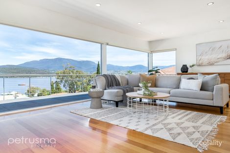 Property photo of 142 Derwent Avenue Lindisfarne TAS 7015
