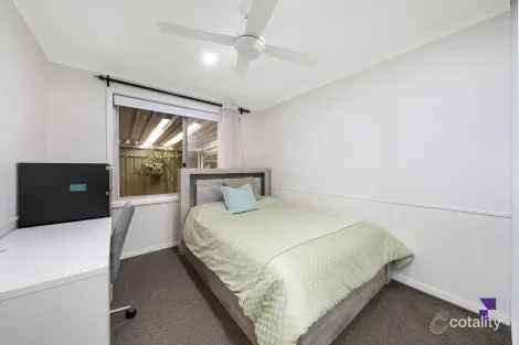 Property photo of 7 Lamson Place Greenacre NSW 2190