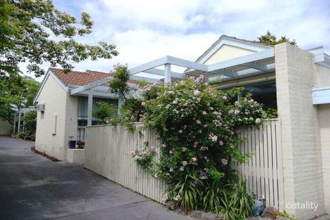 2/24 Edwards St, Burwood, VIC 3125