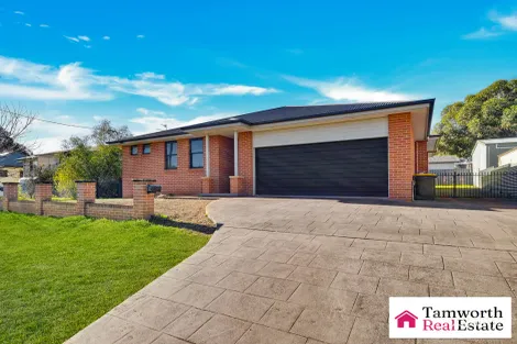 Property photo of 52 Manilla Road Oxley Vale NSW 2340