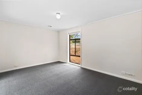 Property photo of 3 Palana Place Giralang ACT 2617