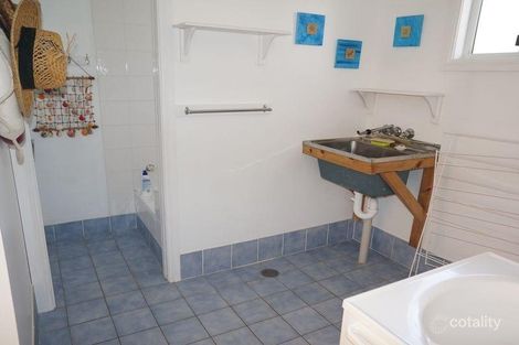 Property photo of 28 Richardson Street Old Bar NSW 2430