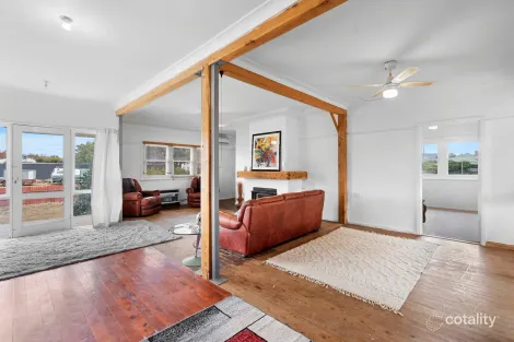 Property photo of 32 Wilson Street The Rock NSW 2655